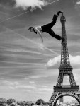Démonstration de trampoline au Trocadéro, mai 2015 © Laurence Masson